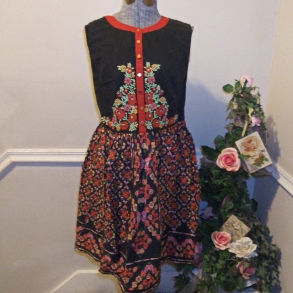 Modcloth Red/Black Embroidered Bodice Floral Dress
